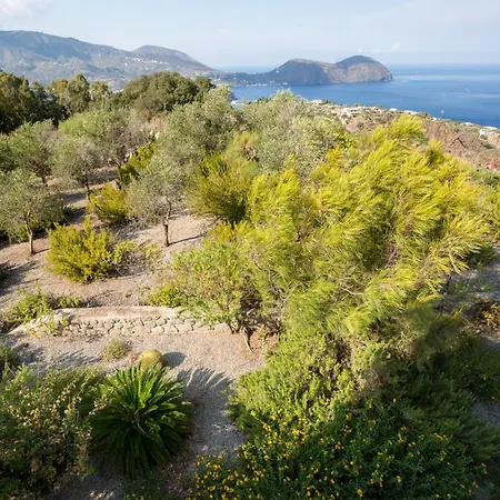 Sealight - Vista E Piscina Lipari