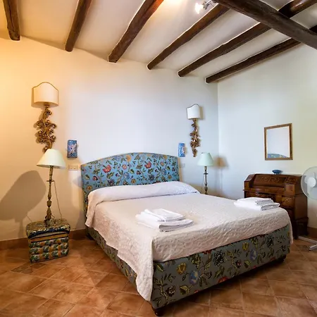 Sealight - Vista E Piscina Villa *