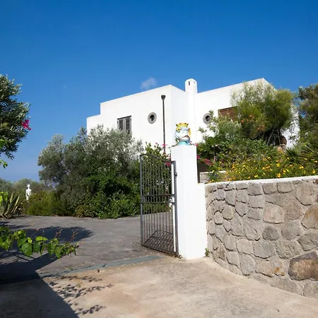 Sealight - Vista E Piscina Lipari