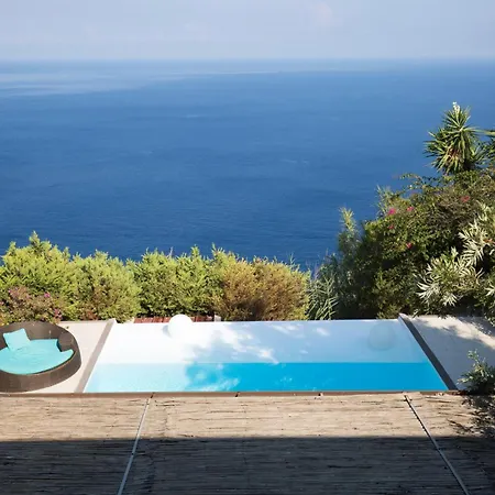 Villa Sealight - Vista E Piscina Lipari